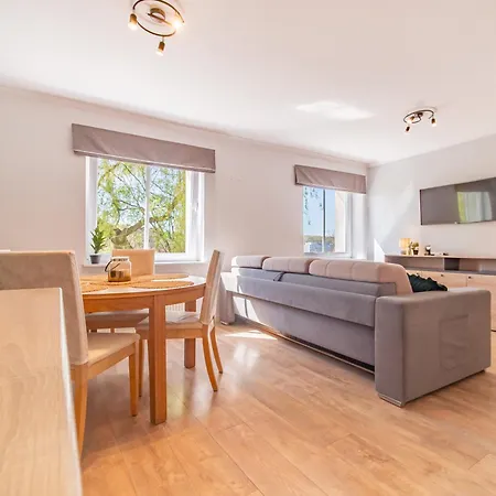 Usmiech Elizy Apartman *